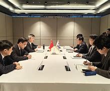 yy易游体育官网-风云突变瓦伦西亚今晨回应争议；欧联版图或变；气氛紧张；高层口径保持一致